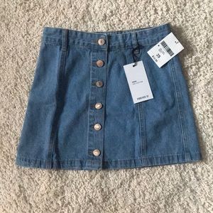 Denim skirt